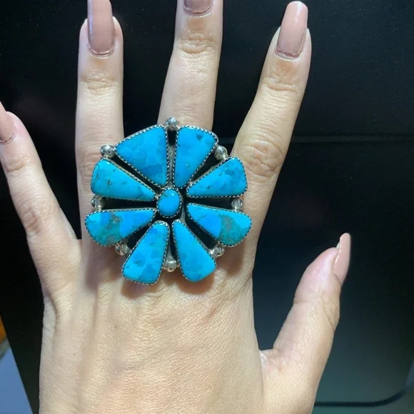 Navajo hand made turquoise ring - Picture 5 of 7